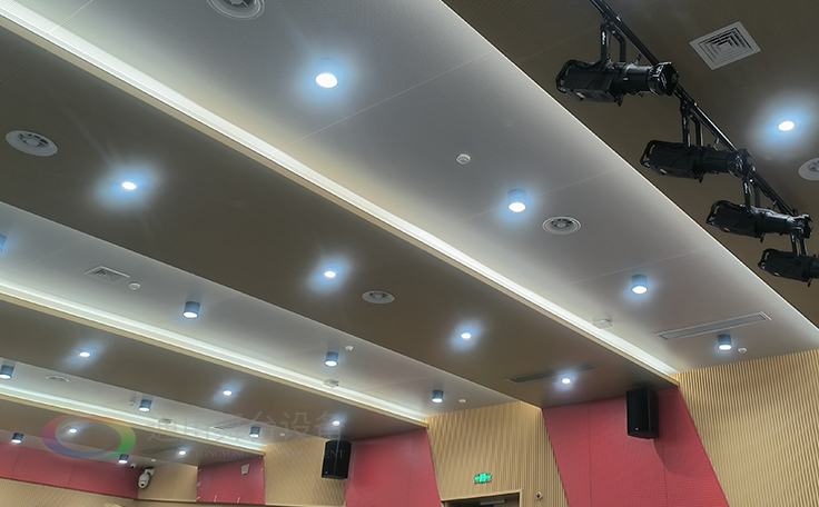 泰州市“中國(guó)演藝裝備舞臺(tái)機(jī)械產(chǎn)業(yè)基地” 加快舞臺(tái)裝備制造產(chǎn)業(yè)轉(zhuǎn)型升級(jí)、提升完善產(chǎn)業(yè)鏈體系、助力泰州文化產(chǎn)業(yè)高質(zhì)量發(fā)展！